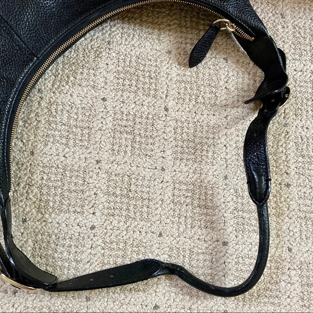 Burberry pebbled leather hobo medium-large - Picture 7 of 11